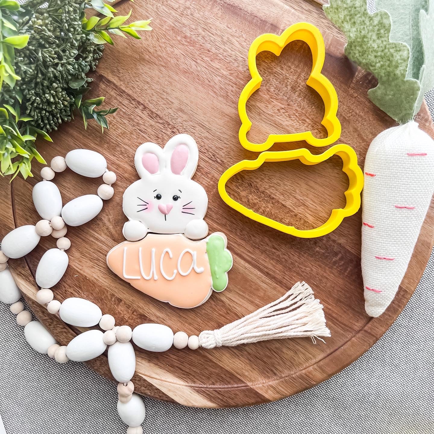 Bunny Carrot Set of 2 Cookie Cutter - Periwinkles Cutters